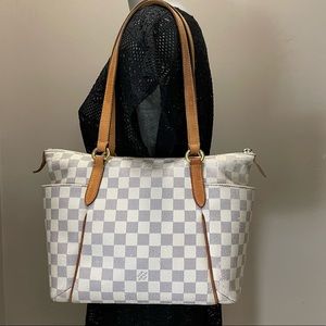 Louis Vuitton Totally PM